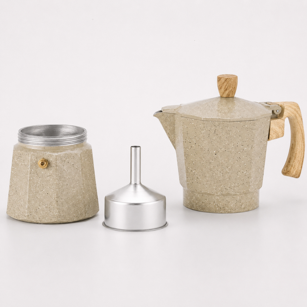 Cafeteira Italiana Moka De Alumínio 6 Xícaras Bege Casambiente — imagen 7